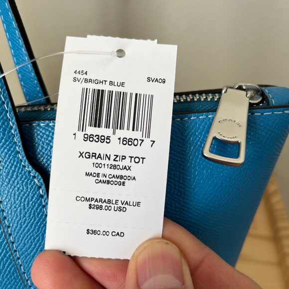 ✅Coach purse - Picture 7 of 13